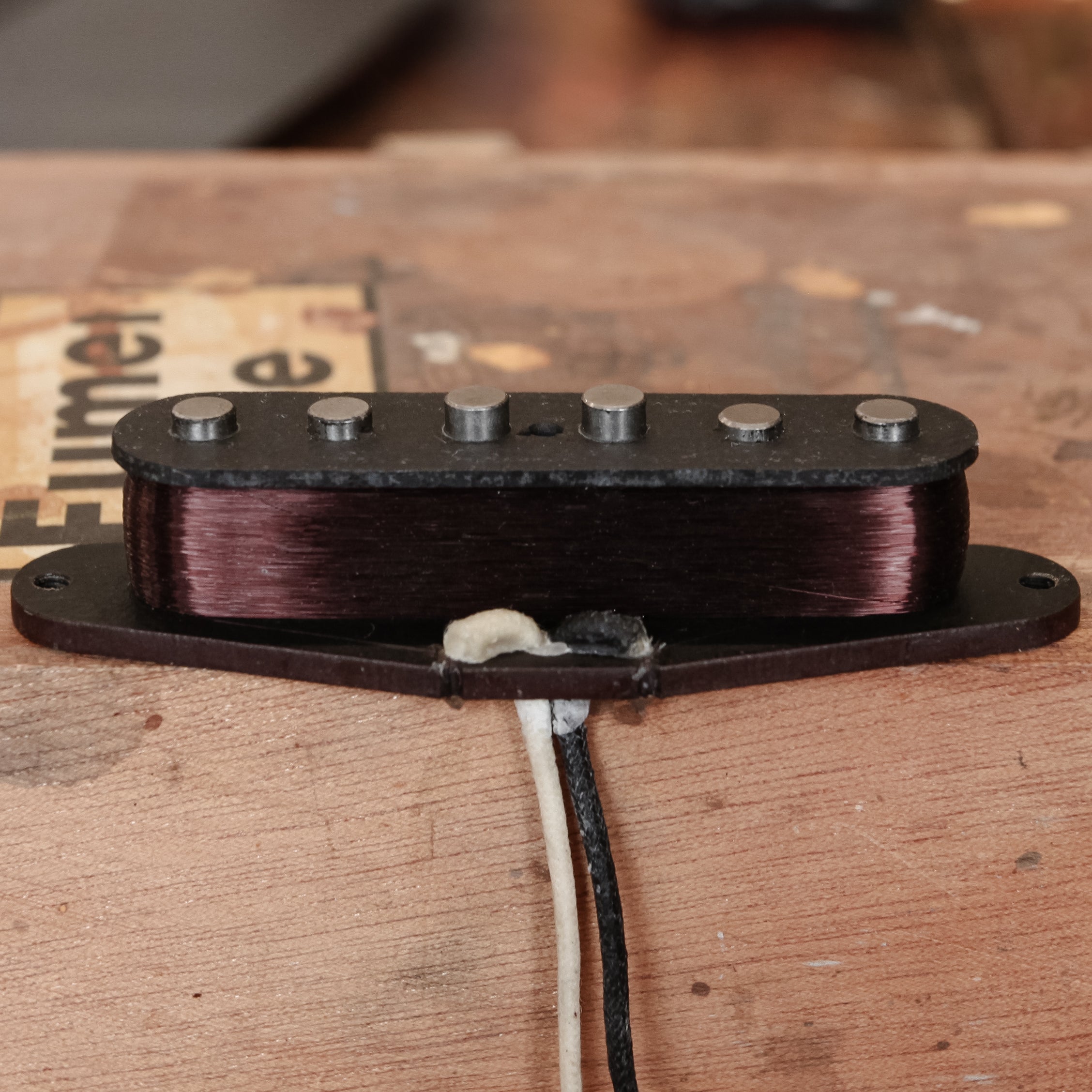 The Raspberry Ripple Stratocaster Set – Monty's Guitars